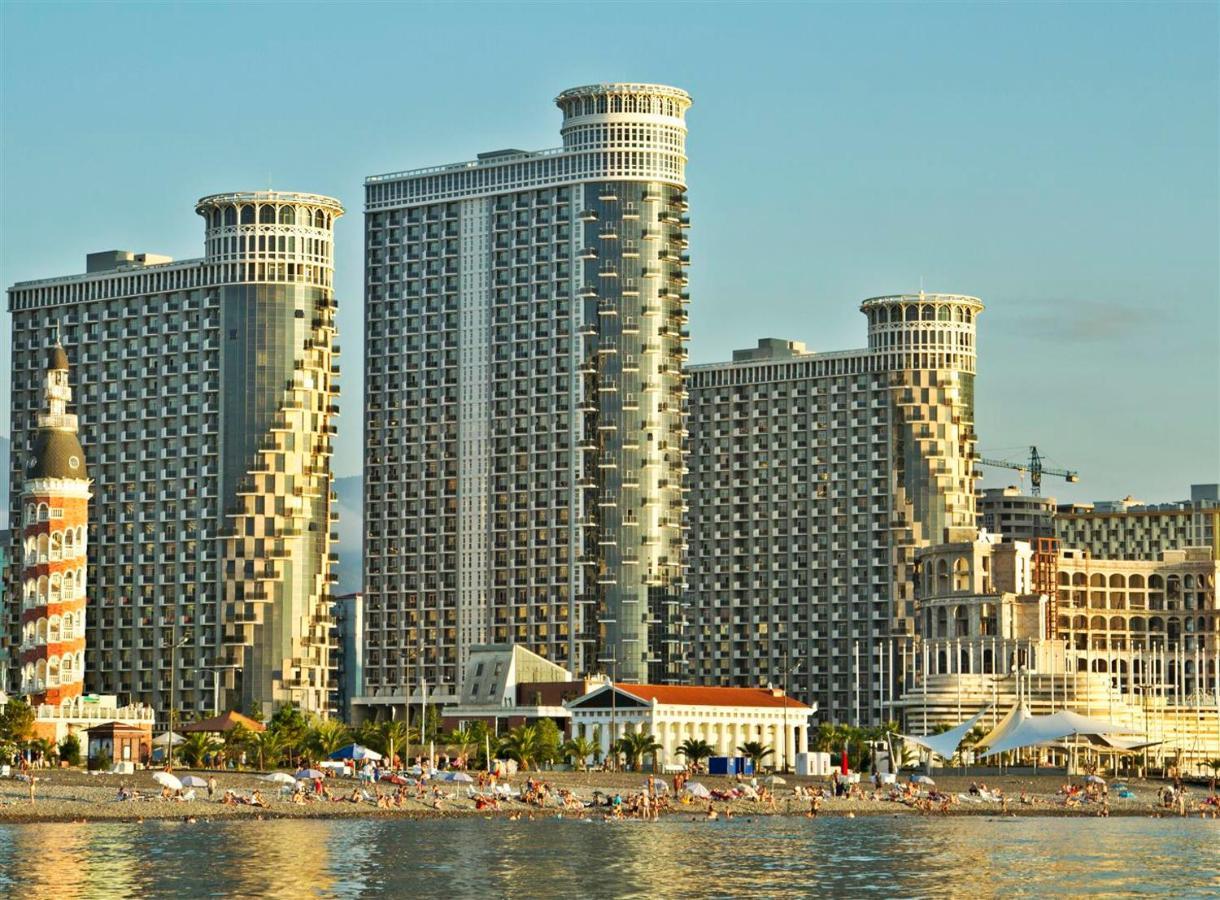 Appartamento Batumi Orbi Sea View Esterno foto